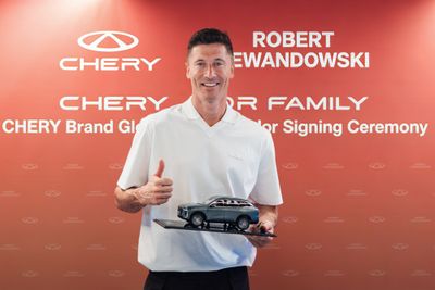 Chery Gandeng Robert Lewandowski, Apa Alasannya?