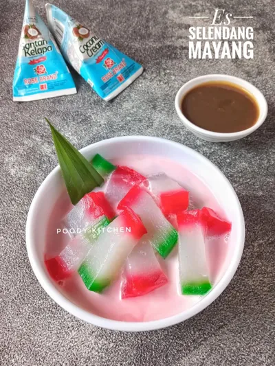 Perpaduan Kenyal, Gurih, dan Manis dalam Semangkuk Es Selendang Mayang