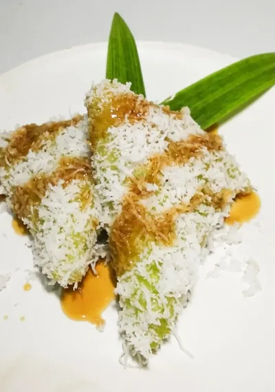 Jajanan Pasar Favorit, Lupis dengan Sirup Gula Merah yang Menggoda