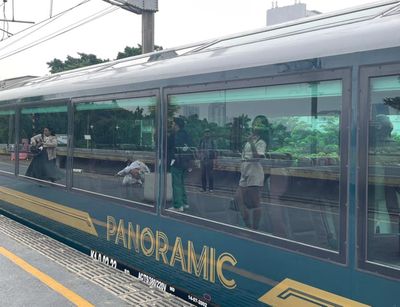 Review Kereta Panoramic Jakarta-Bandung: Worth It?