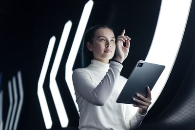Fenomena Gen Z Curhat ke AI: Saat ChatGPT Jadi Tempat Mencari Jawaban dan Validasi Emosi