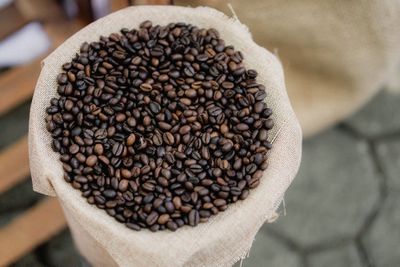 Pasutri di Lampung Ditangkap Polisi Gegara Gelapkan 19 Ton Biji Kopi Senilai Rp 1,3 Miliar