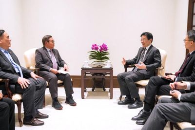 Gubernur Pramono Anung Lobi PM Singapura, Kebut Investasi Raksasa Fase 3 dan 4 MRT Buat Warga!