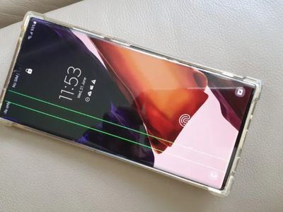 Bisa Hilang atau Harus Ganti Layar? Ini Solusi Green Line HP Samsung