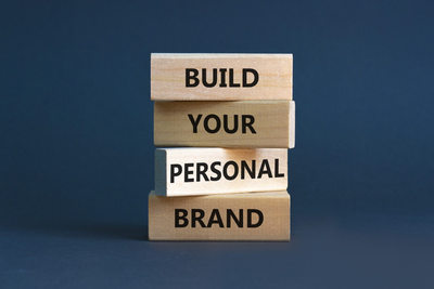 Siap Bersaing di Dunia Kerja? Ini Alasan Kenapa Personal Branding Krusial buat Karier Kamu