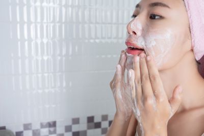 Manfaat Sulfur untuk Kesehatan dan Perawatan Kulit, Bisa Hilangkan Bekas Jerawat!