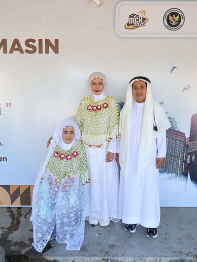Misteri Udara Panas Madinah dan Kepulangan Haru Jamaah Haji Kloter BDJ 12 ke Tanah Banua