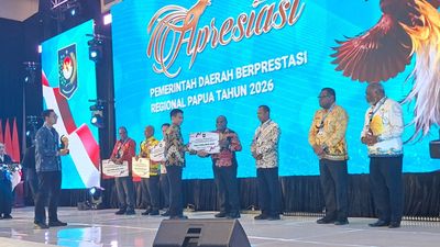 Provinsi Papua Tengah Dapat Penghargaan dari Kemendagri Atas Keberhasilan Pengendalian Inflasi