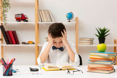 Tanda Awal ADHD pada Anak, Kapan Orang Tua Perlu Waspada?