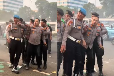 Viral Polisi Patah Kaki saat Amankan Demo Malah Disoraki Massa, Ternyata Sungguhan!