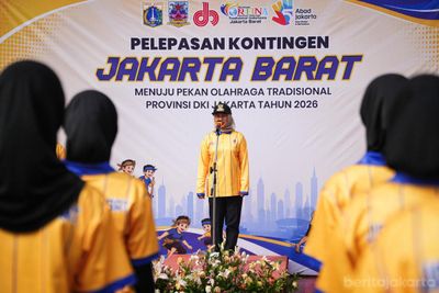 Lepas Atlet ke Pekan Olahraga Tradisional DKI 2026, Wali Kota Jakarta Barat Targetkan Gelar Juara