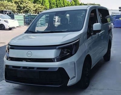 Tampil Lebih Boxy dan Modern, Bocoran Penampakan Utuh Nissan NV200 Generasi Terbaru Akhirnya Terungkap!