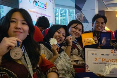 Berawal dari Krisis Sampah di Bandung, Mahasiswa UGM Pulang Bawa Juara 2 Ajang PMC 2026