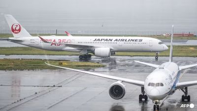 Jepang Batalkan 120 Penerbangan saat Dua Badai Tropis Mengancam, Ribuan Warga Diminta Mengungsi