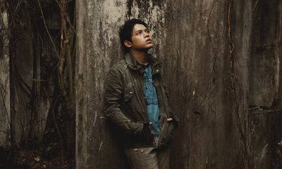 Rony Parulian Tunjukkan Warna Musik Baru Lewat Single Wals Akhir Zaman