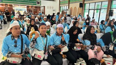 Kloter BDJ 16 Tiba Selamat, Ketua PPIH Kalsel Ajak Jamaah Jaga Kemabruran Haji
