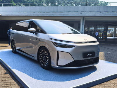 XPENG X9 Facelift dan XPENG G6 AWD Meluncur, Ada yang Bisa Cas 12 Menit