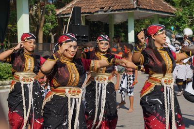 Tradisi Merti Kampung Bangunrejo Jogja, Perkuat Gotong Royong dan Ekonomi Warga