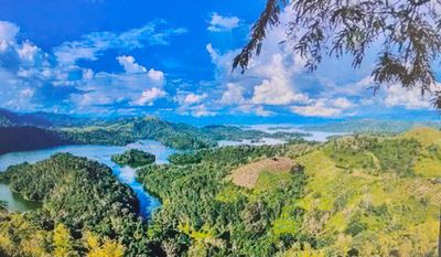 Bukit Matang Kaladan: Pesona Raja Ampat Kalimantan Selatan di Aranio