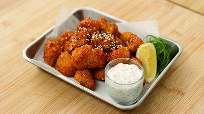 Bisa Digoreng atau Pakai Air Fryer! Yuk Intip Cara Bikin Kembang Kol Saus Bangkok yang Gurih dan Meresap Sempurna