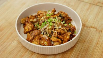 Menu Sat-Set Tanggal Tua: Resep Orak-arik Tahu Telur yang Wangi Daun Bawangnya Bikin Laper