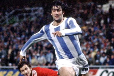 Salah Satunya Mario Kempes, Ini 19 Alumnus Piala Dunia yang Pernah Main di Liga Indonesia