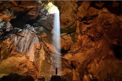 Goa Batu Hapu Tapin: Pesona Karst Tersembunyi di Jantung Geopark Meratus