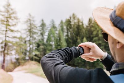 Rekomendasi 10 Smartwatch GPS Terbaik 2026, Cocok untuk Olahraga dan Aktivitas Outdoor