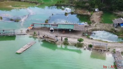 Pesona Danau Biru Tabur: Oase Eksotis di Perbatasan HSU dan Tabalong