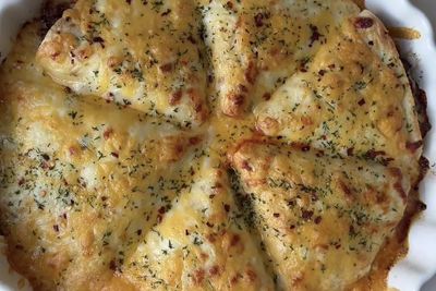 Resep Baked Beef Pockets Super Lumer, Camilan Tortilla Isi Daging yang Bikin Ketagihan