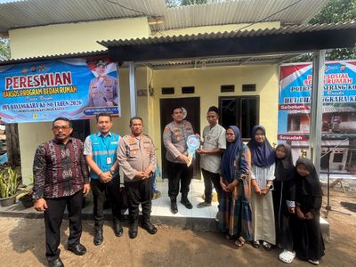 Kapolresta Serang Kota Resmikan Bakti Sosial Bedah Rumah dalam Rangka Hari Bhayangkara ke-80
