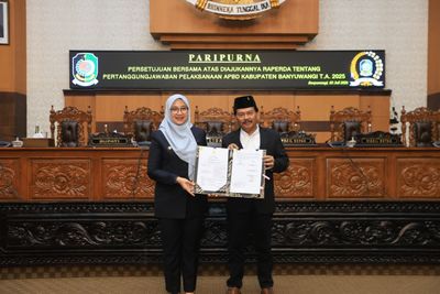 DPRD Banyuwangi Setujui LPj APBD 2025 Menjadi Perda, Bupati Ipuk Tegaskan Komitmen Tata Kelola Keuangan yang Transparan
