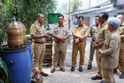 Pemkot Jakarta Pusat Kejar Target 50 Persen Warga Wajib Pilah Sampah Mulai Awal Agustus Mendatang!