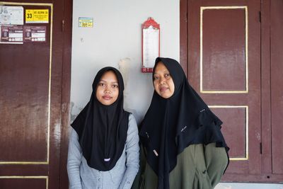 Janda di Sleman yang Hidupi Keluarga Lewat Jualan Air Omset Rp 1,5 Juta Per Bulan, Kini Anaknya Masuk UGM Tanpa Biaya