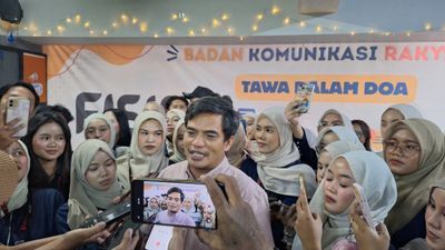 Kritik Kebijakan Lewat Stand-Up Comedy, Mahasiswa UNIS Kecewa Pejabat Pemda Tangerang Kompak Tidak Hadir