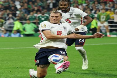 Dan Burn Gak Sabar Hadapi Erling Haaland di Perempatfinal Piala Dunia 2026