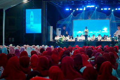 Rico Waas Serukan Semangat Hijrah untuk Tingkatkan Keharmonisan Keluarga dan Kota Medan