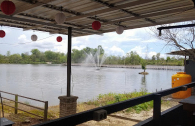 Danau Wisata Kuliner & Cangkir Coffee: Tempat Makan Keluarga Hits di Banjarbaru dengan Pemandangan Danau