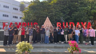 Kunjungan ke Kampus Budaya, Dekan dan Wakil Dekan FIB se-Indonesia Enjoy Campus Tour di FIB Undip