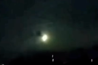 Viral Benda seperti Meteor Melintas di Langit Jawa, Ini Pendapat BMKG