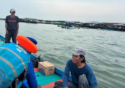 Polisi Hadir di Tengah Nelayan, Sat Polairud Tarakan Ingatkan Bahaya Cuaca Laut