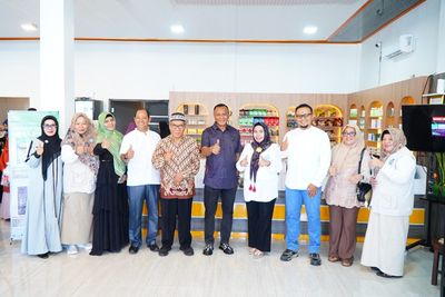 Wali Kota Tidore Resmikan Halal Mart HNI dan Teman Hati Coffee, Dorong Gaya Hidup Sehat Masyarakat