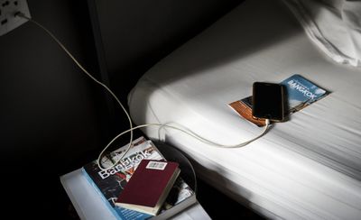 Benarkah Kabel Charger yang Lebih Panjang Bikin HP Lebih Lama Terisi? Ini Penjelasannya