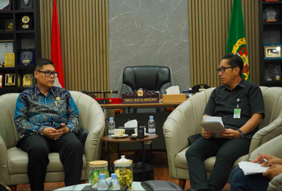 Kunjungan Delegasi Korea Selatan Dimanfaatkan Rico Waas untuk Promosikan UMKM Medan