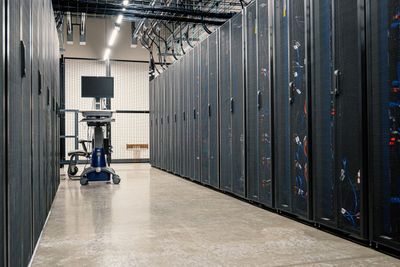 Apa Itu Data Center? Kenali Jantung Digital di Era AI Modern