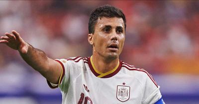 Rodri Protes Banyak Pelanggaran terhadap Lamine Yamal yang Tidak Diacuhkan Wasit