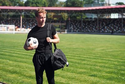 Mengenal Tugas dan Tanggung Jawab Kitman di Tim Sepak Bola