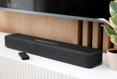 Rekomendasi Soundbar Terbaik dengan Harga Ramah Kantong, Cocok untuk Upgrade Audio!