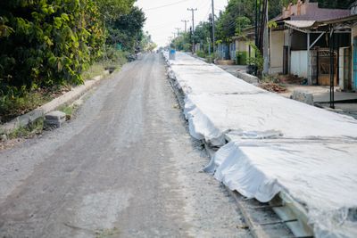 Setelah 11 Tahun, Jalan Wates-Metro Akhirnya Diperbaiki