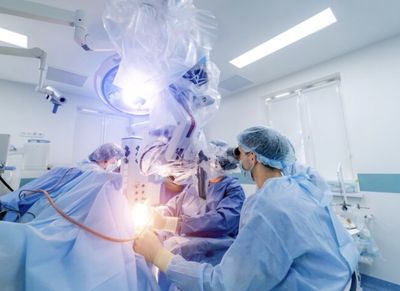 Penyakit Kronis Apa Saja yang Bisa Ditangani dengan Bedah Operasi Robotik? Ini Penjelasan Dokter